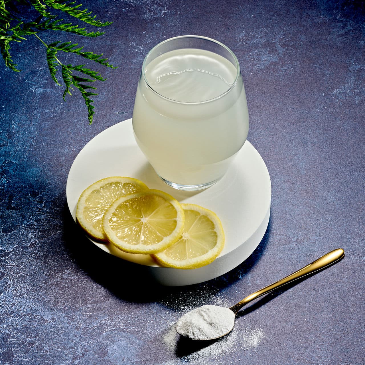 Niteworks preparato, la bevanda al gusto limone pronta nel bicchiere